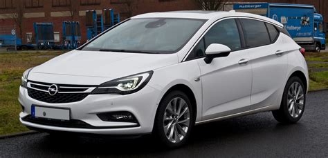 Opel Astra K motori disponibili