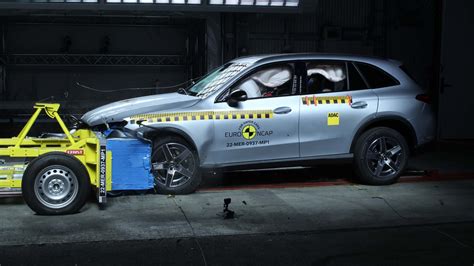 Mercedes Classe B EuroNCAP crash test results
