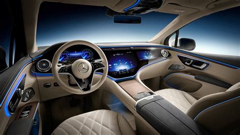 Mercedes-Benz interni lussuosi