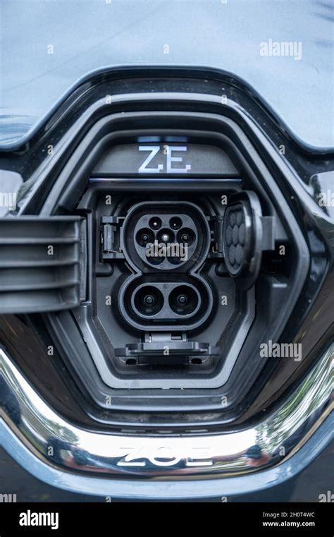 Renault Zoe in carica