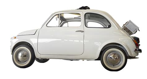 Illustrazione stilizzata di una Fiat 500 d'epoca con sfondo colorato