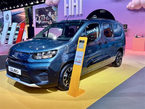 Fiat Qubo diesel in stazione di servizio