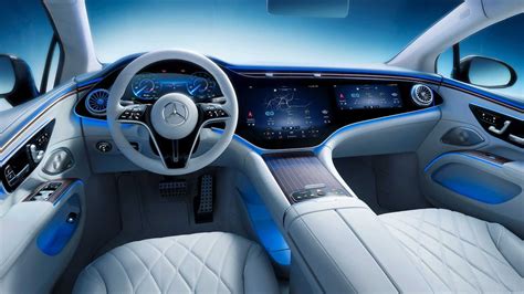 Evoluzione del design interni auto Mercedes