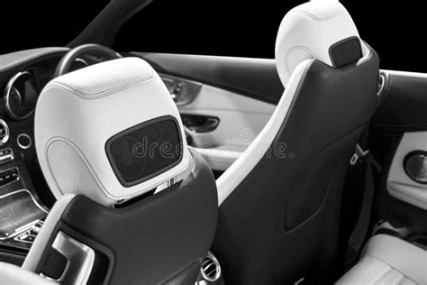 Interni di un'auto di lusso