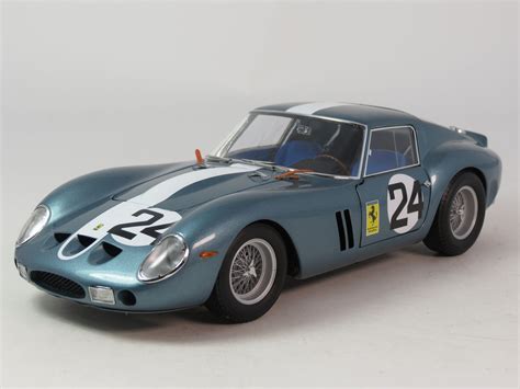 Ferrari 250 GTO in pista