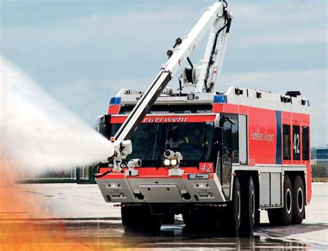 Esempio di veicolo antincendio aeroportuale con HRET