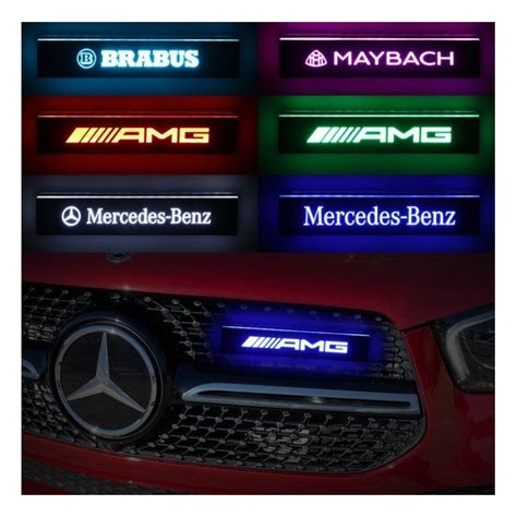 Mercedes-Benz Classe A con logo anteriore illuminato a LED