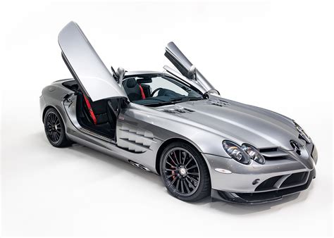 Interni della Mercedes-Benz SLR McLaren