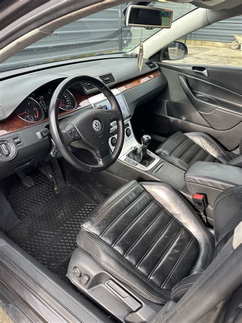 Interni della Volkswagen Passat B6 Highline