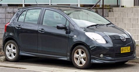 Toyota Yaris 2008 in diverse colorazioni