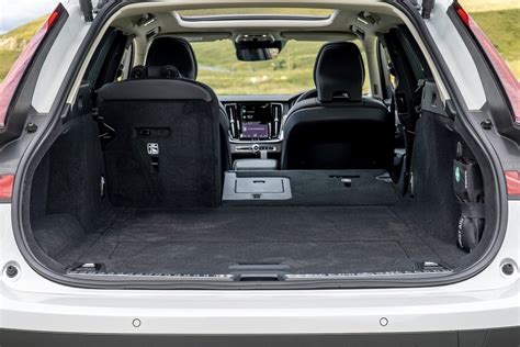 Bagagliaio della Volvo V90 con pacchetto Versatility Pro