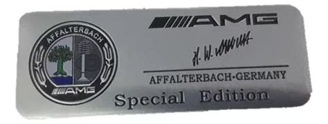 Motore AMG con firma del tecnico