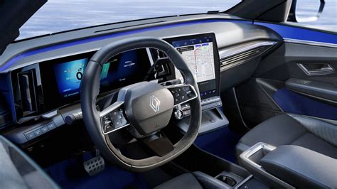 Interni della Renault Mégane E-Tech Electric con il sistema OpenR