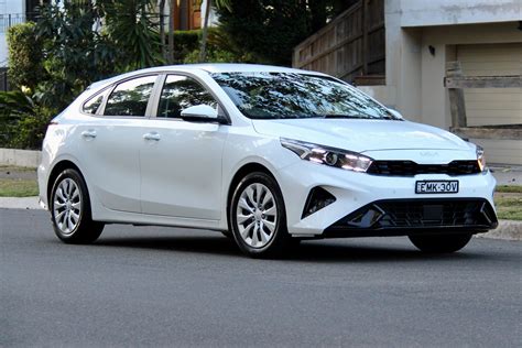 Kia Cerato S wheels