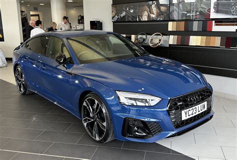 Audi A5 Avant Blu Ascari metallizzato