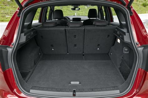 BMW Serie 2 Active Tourer interni bagagliaio