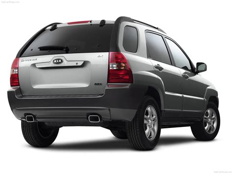 Kia Sportage 2006 in ambiente urbano