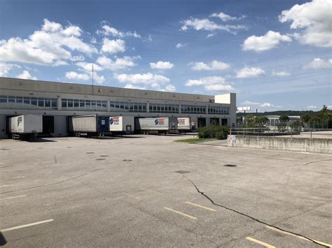Centro logistico BMW di Volargne