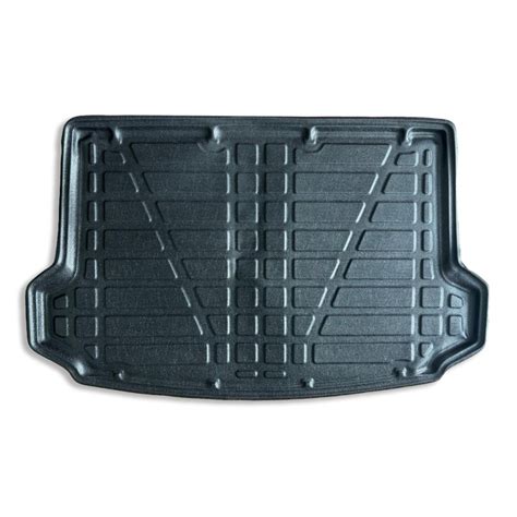 Dettaglio di una vasca baule Lexus LBX con bordo rialzato