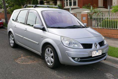 Renault Grand Scénic II laterale
