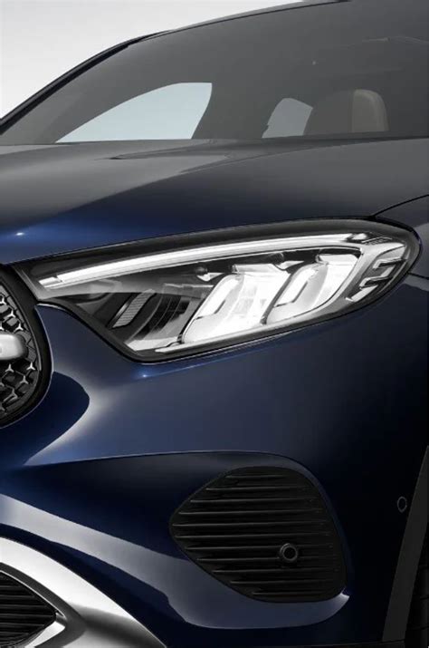 Fari LED High Performance su una Mercedes-Benz