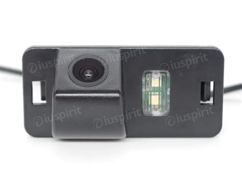 Mini telecamera integrata nella luce targa