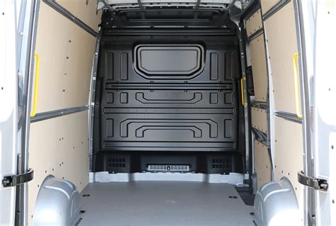 Interni e capacità di carico del Volkswagen Crafter