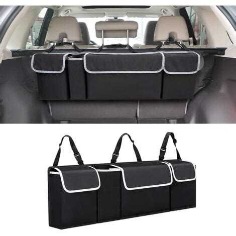 Vari accessori per auto, tra cui coprivolante e organizer per bagagliaio