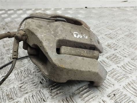 Dettaglio pinza freno BMW Serie 5 E61