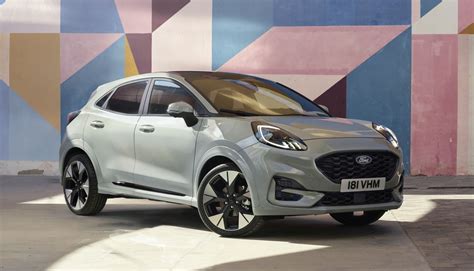 Ford Puma dimensioni e consumi
