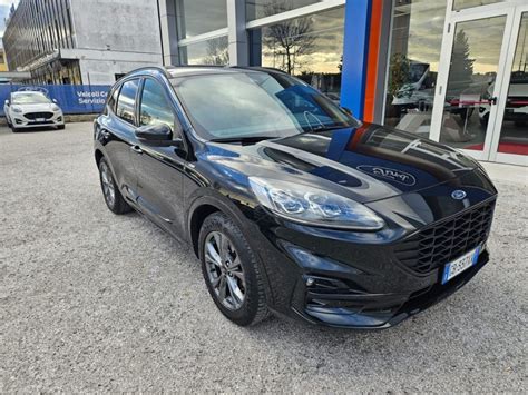 Vari modelli di Ford Kuga EcoBlue Hybrid 150 CV usate