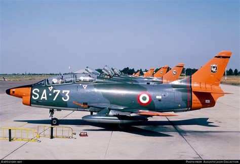 Fiat G.91T esposto in un museo