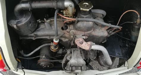 Sezione del motore Fiat 500 F