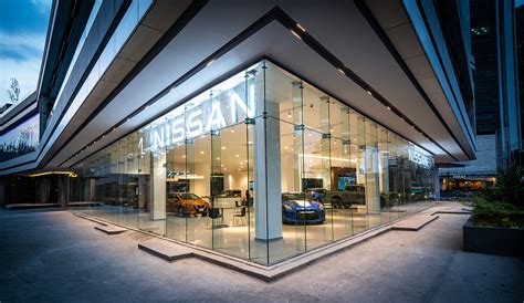 Showroom Nissan