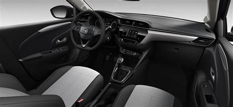 Interni Opel Corsa 1.3 CDTI 90 CV