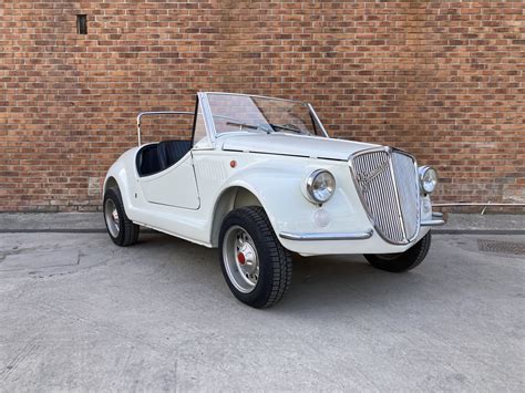 Vista posteriore della Fiat 500 Gamine Vignale che evidenzia la coda tronca