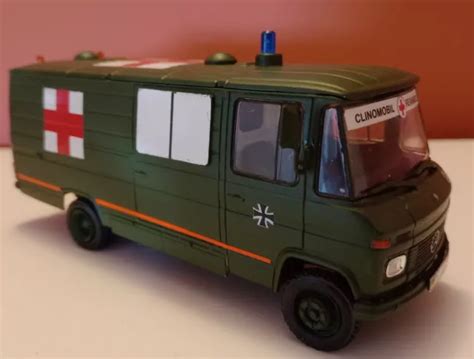 Mercedes-Benz T2 ambulanza