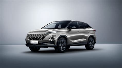 Omoda 5 EV exterior design