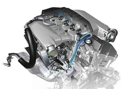 Motore benzina BMW M52TU della 528i