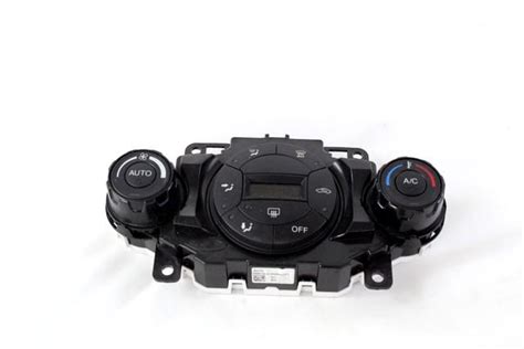 Ford Fiesta climatizzatore automatico pannello