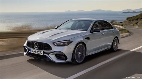Mercedes-AMG C 63 E-Performance vista frontale con mascherina Panamericana
