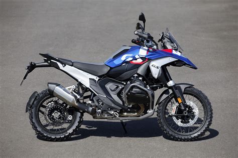 Concept della BMW M 1300 GS in versione Supermotard