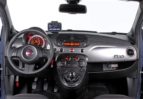 Interni Fiat 500 2010