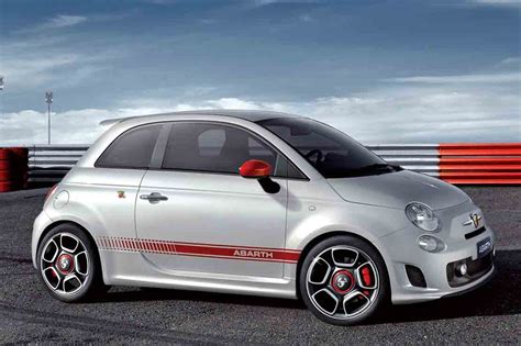 Fiat 500 Abarth 2010 in azione