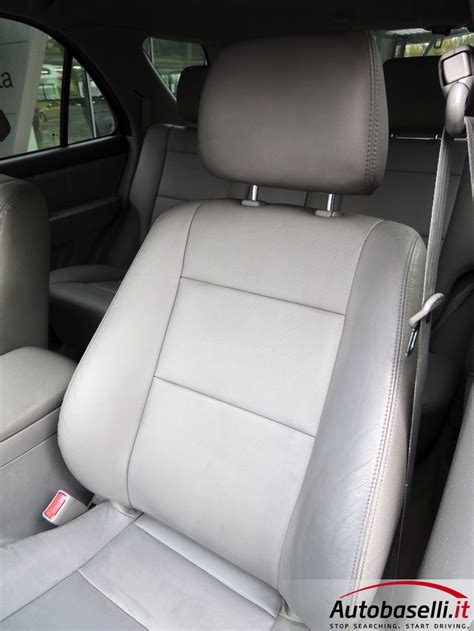 Kia Sorento 2008 interni sedili in pelle