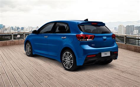 Kia Rio vista posteriore