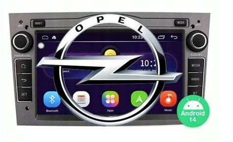 Autoradio 2 DIN installata in un'Opel Astra H