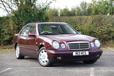 Mercedes Classe E W210 con alto chilometraggio