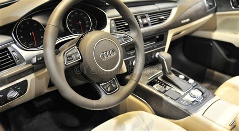 Interni di un'auto personalizzata