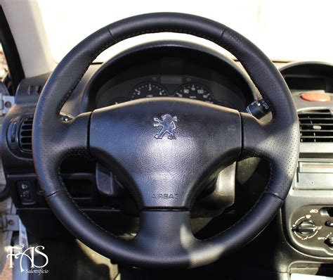 Peugeot 206 con sterzo